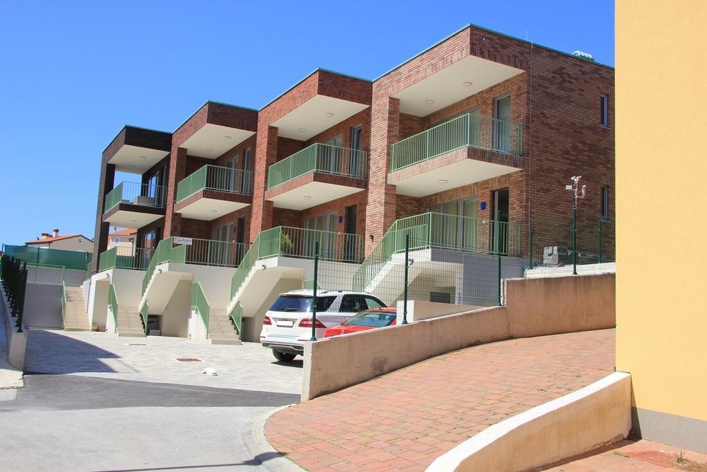 Apartments Anna Ližnjan מראה חיצוני תמונה